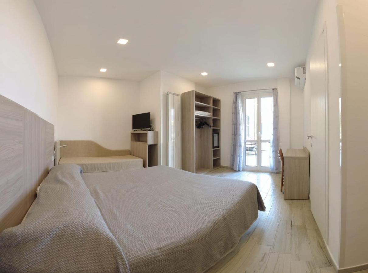 Hotel Deutsche Familien Finale Ligure Εξωτερικό φωτογραφία