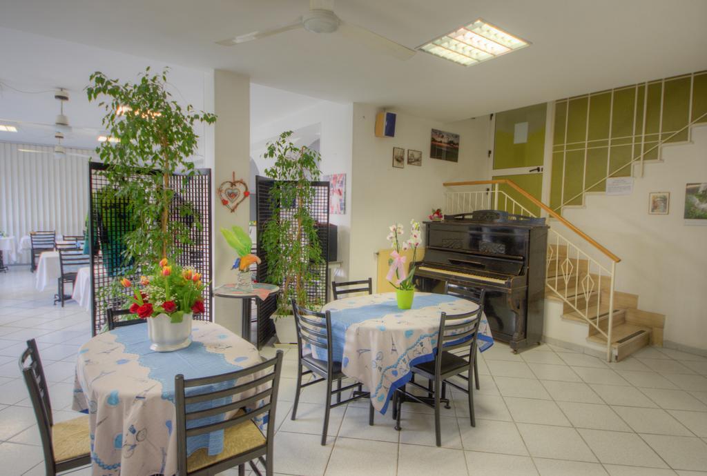Hotel Deutsche Familien Finale Ligure Εξωτερικό φωτογραφία