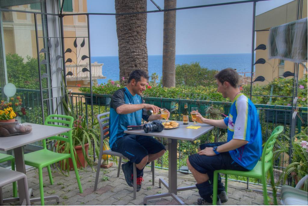 Hotel Deutsche Familien Finale Ligure Εξωτερικό φωτογραφία