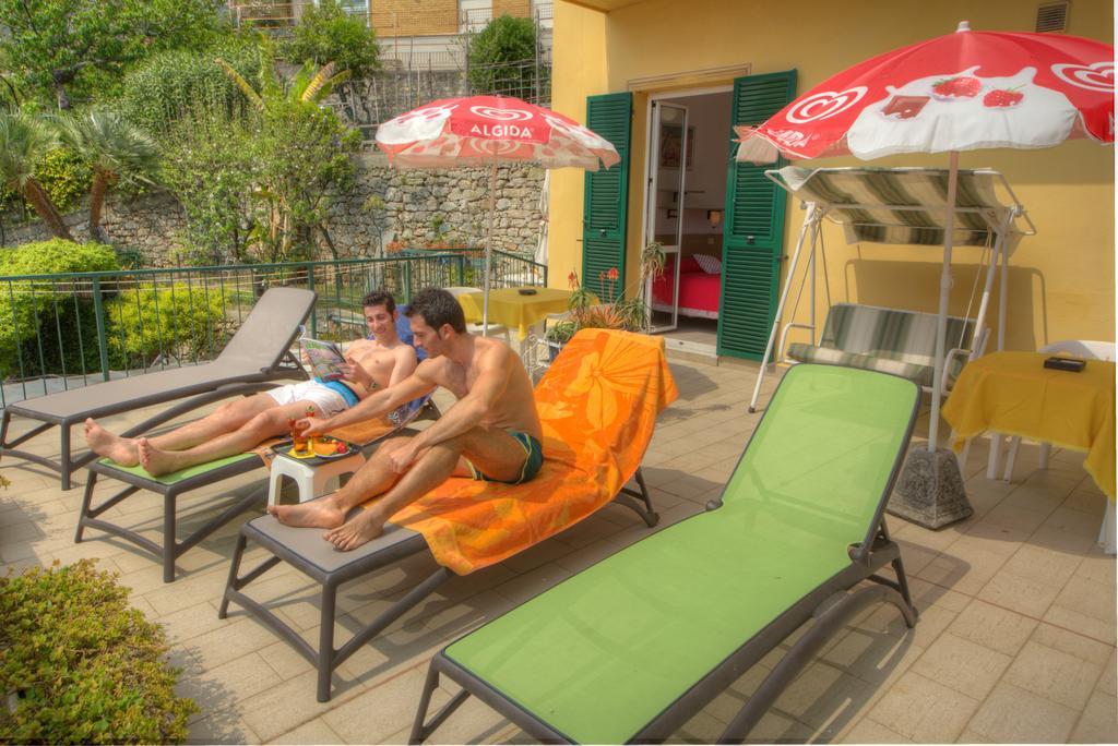 Hotel Deutsche Familien Finale Ligure Εξωτερικό φωτογραφία