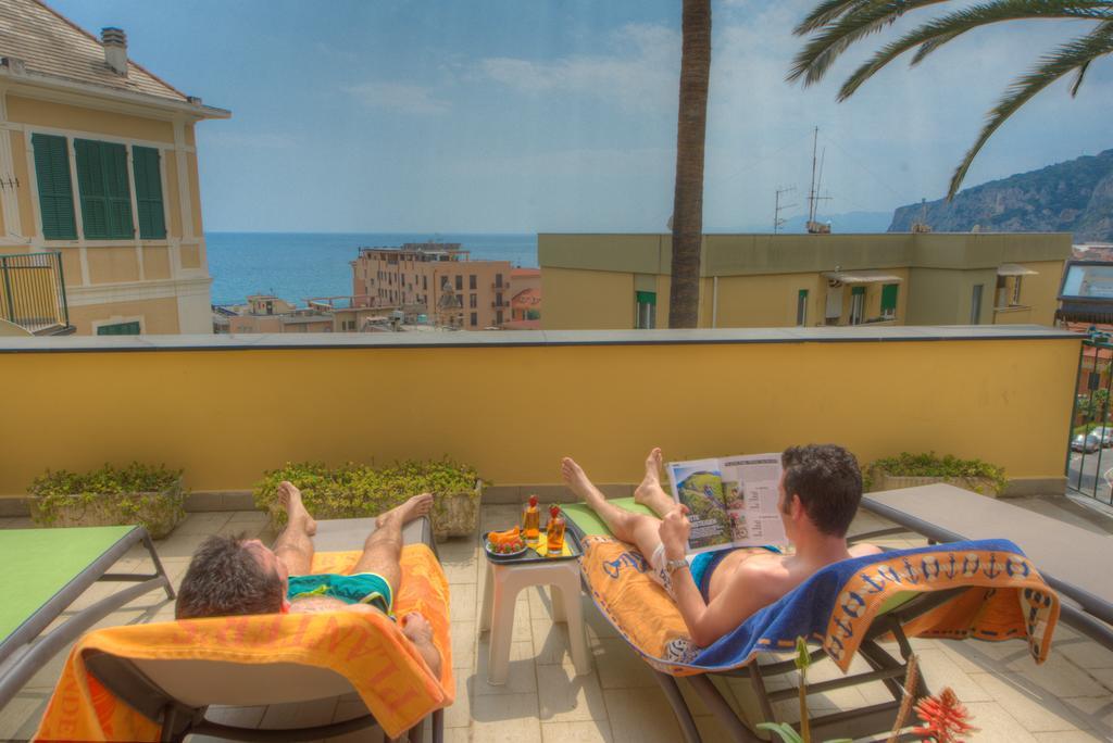 Hotel Deutsche Familien Finale Ligure Εξωτερικό φωτογραφία