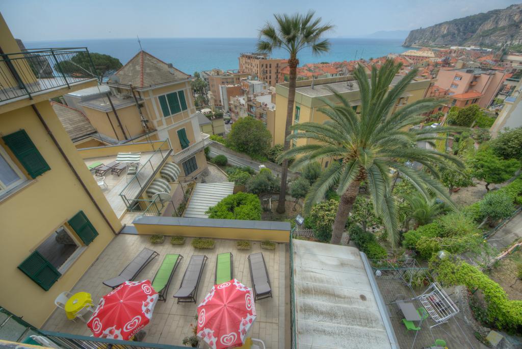 Hotel Deutsche Familien Finale Ligure Εξωτερικό φωτογραφία