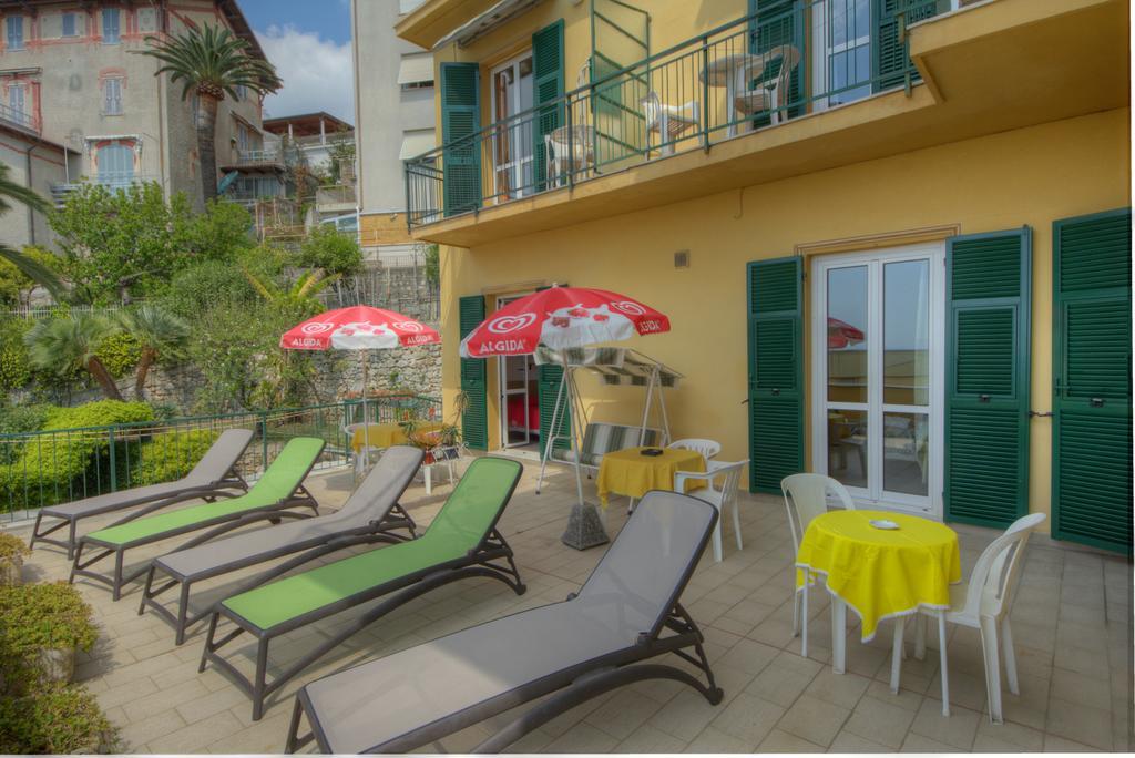 Hotel Deutsche Familien Finale Ligure Εξωτερικό φωτογραφία