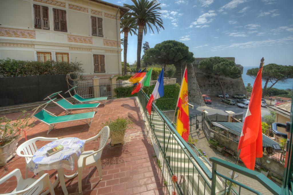 Hotel Deutsche Familien Finale Ligure Εξωτερικό φωτογραφία