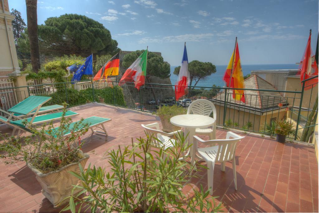 Hotel Deutsche Familien Finale Ligure Εξωτερικό φωτογραφία
