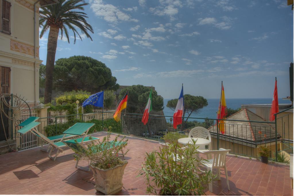 Hotel Deutsche Familien Finale Ligure Εξωτερικό φωτογραφία