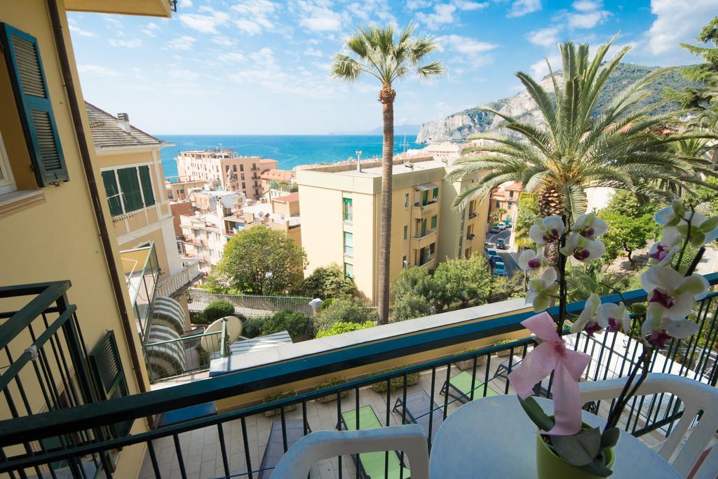 Hotel Deutsche Familien Finale Ligure Εξωτερικό φωτογραφία